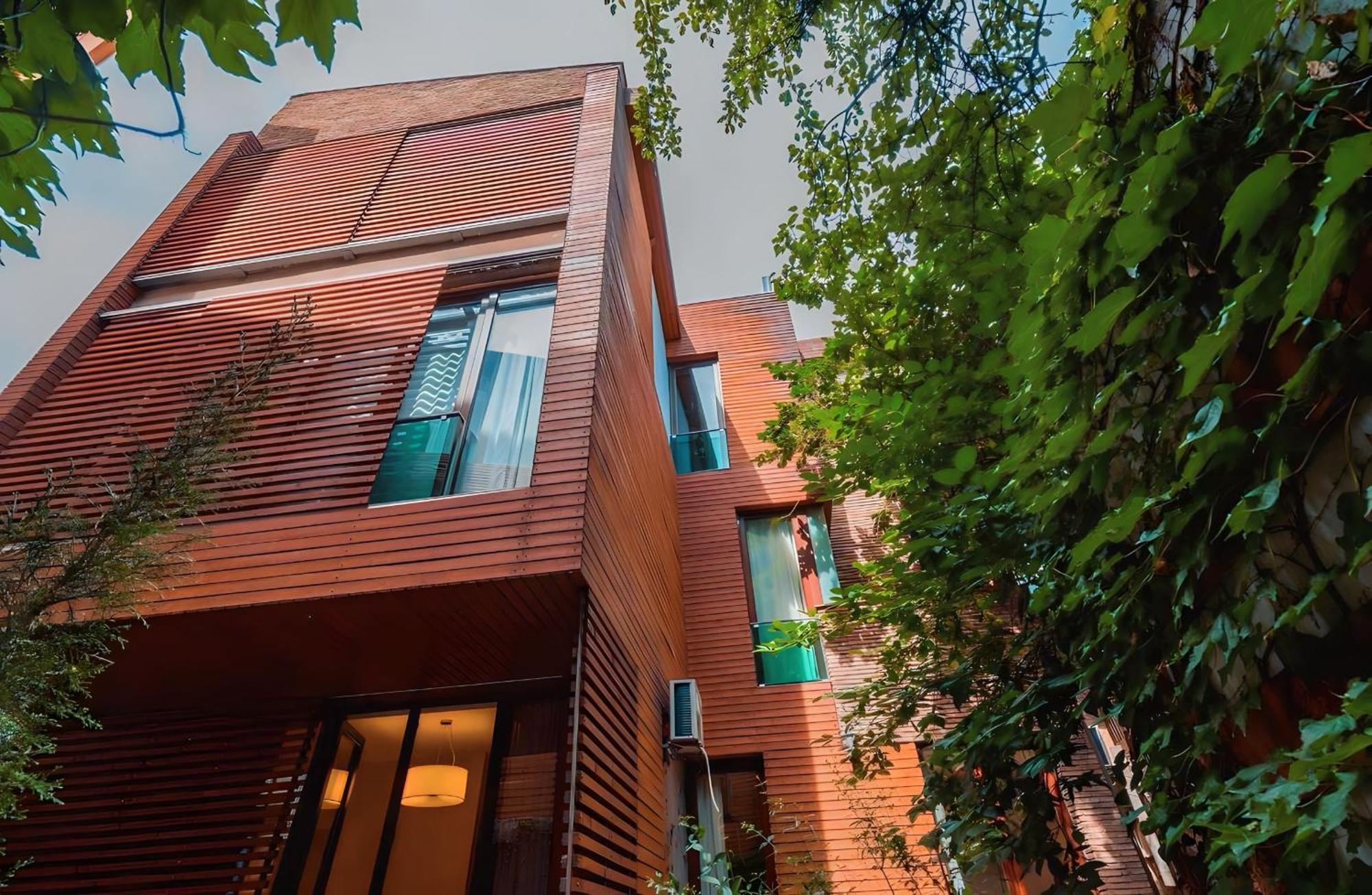 Cabernet Corner Lägenhet Tbilisi Exteriör bild